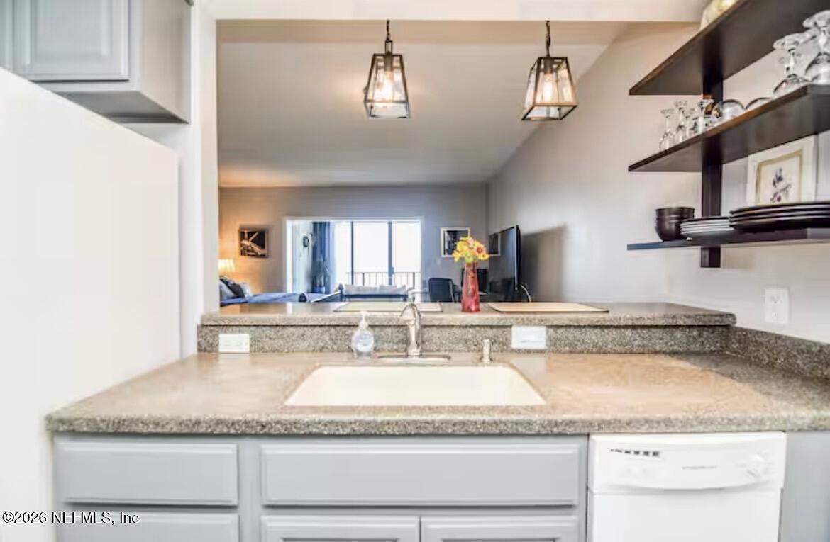 829 1ST Street S 2-D