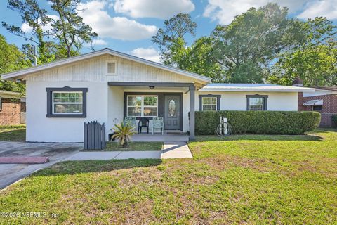 Photo of 6471 KINLOCK Drive, Jacksonville, FL 32219 (MLS # 2138867)