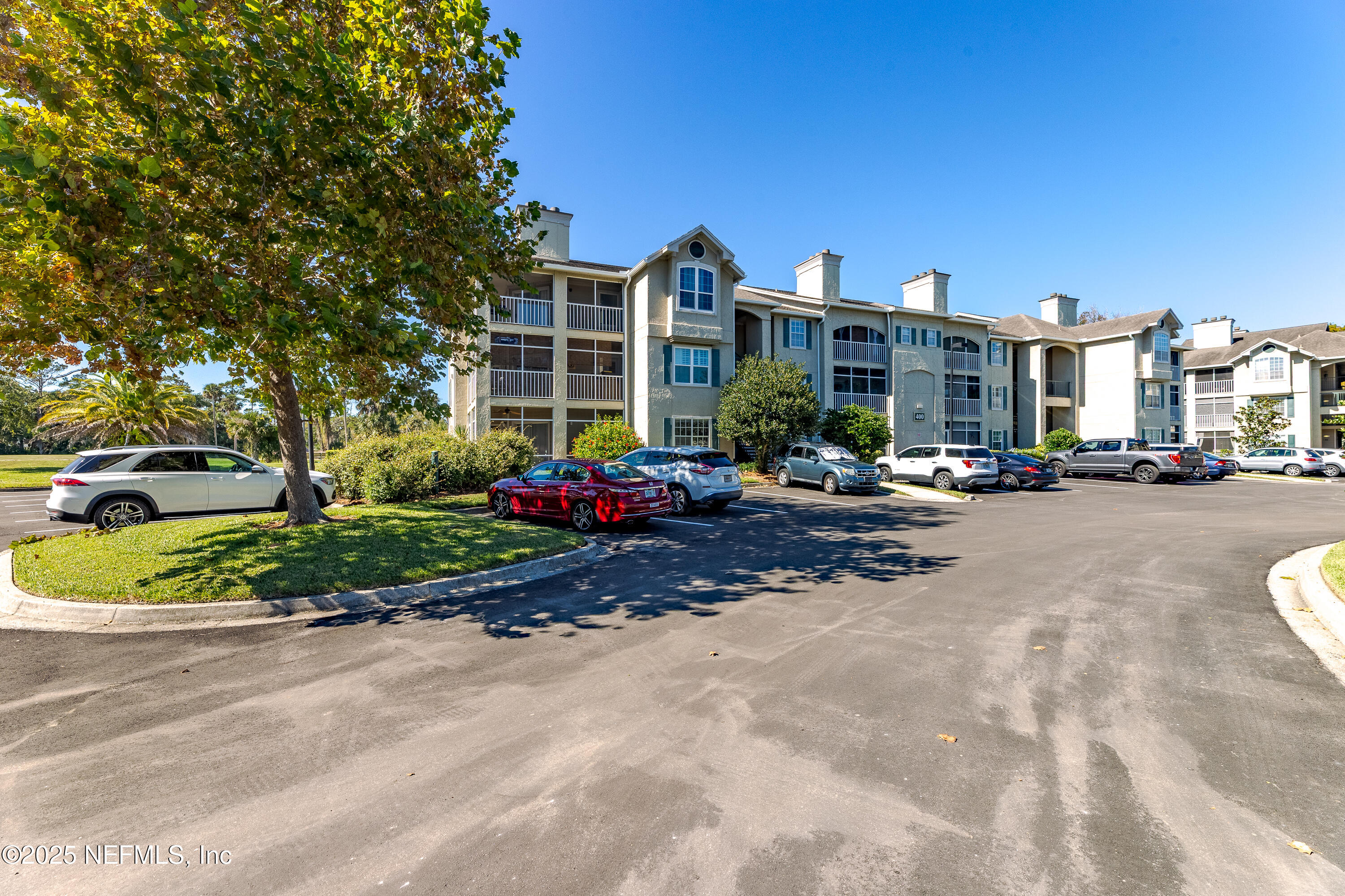 400 SANDIRON Circle 411