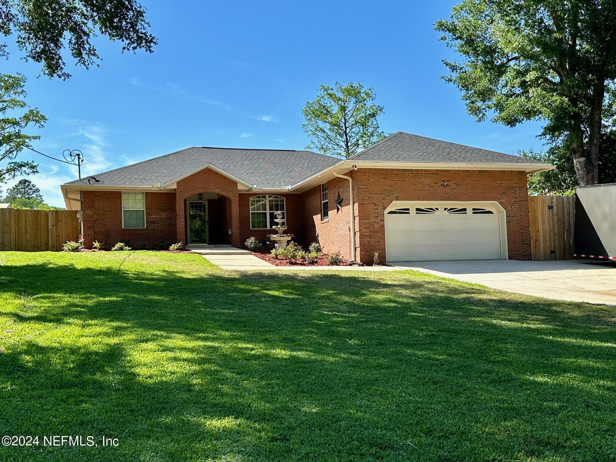 Green Cove Springs, FL home for sale located at 3168 Byron Road, Green Cove Springs, FL 32043