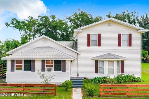 A home in Palatka