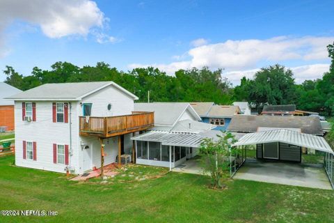 A home in Palatka