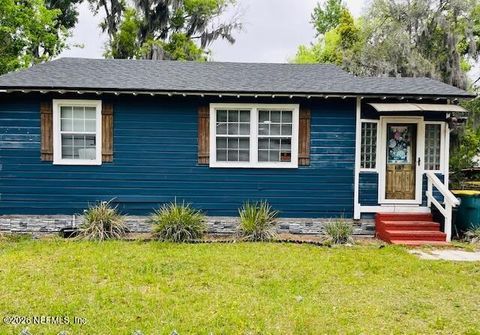 Photo of 137 W 25TH Street, Jacksonville, FL 32206 (MLS # 2138727)