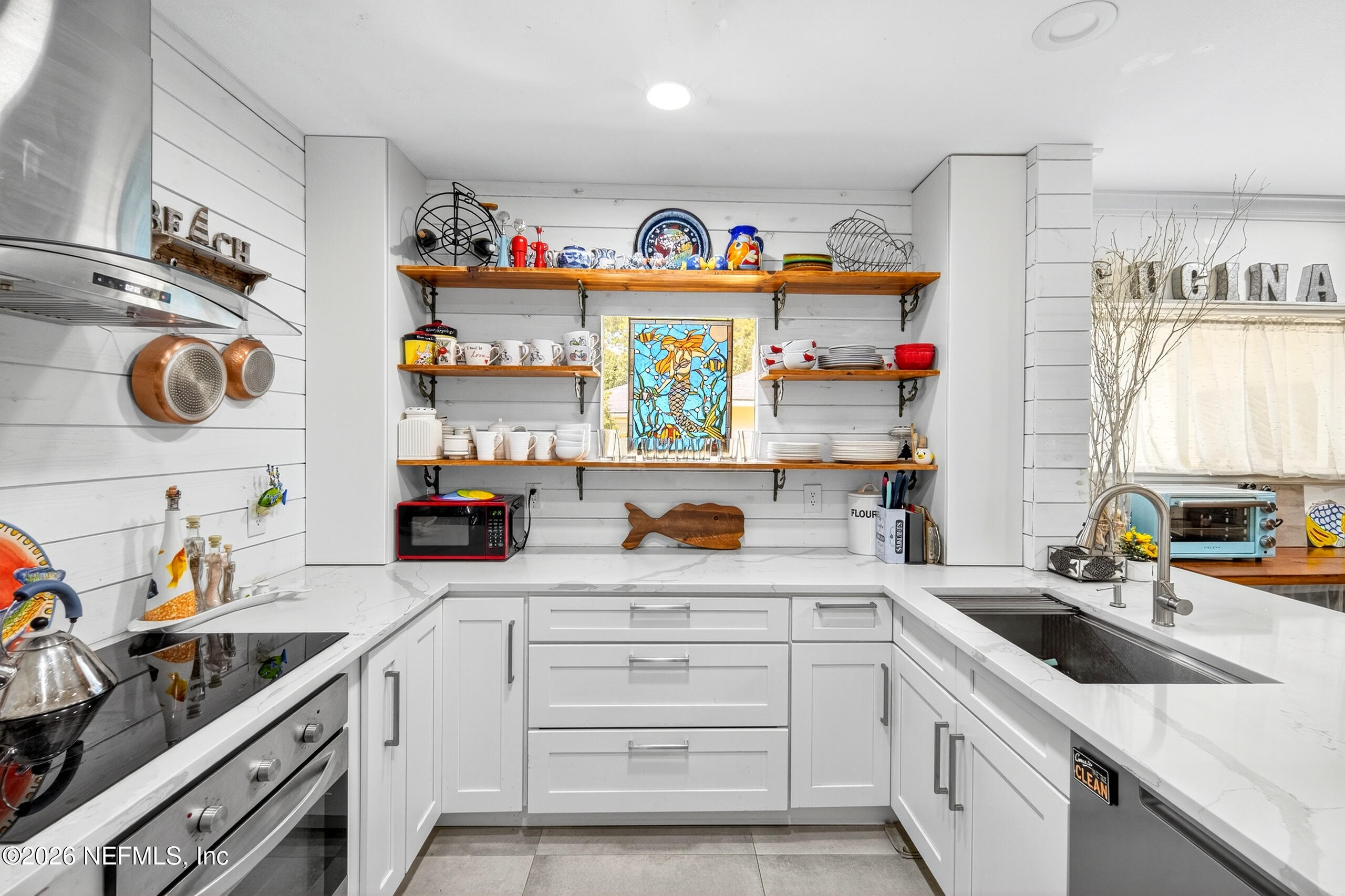 1800 THE GREENS Way 110