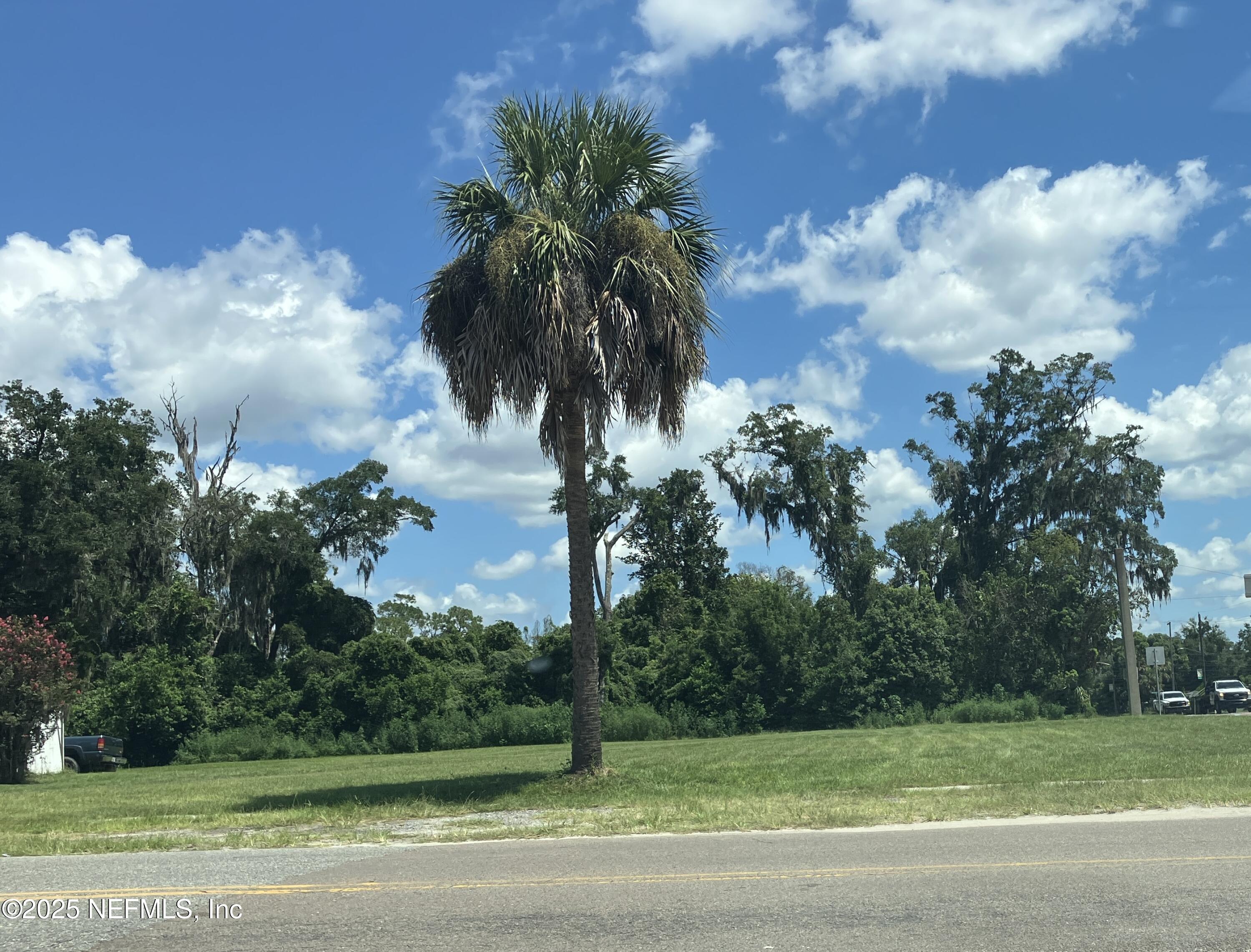 206 S OAKRIDGE Avenue