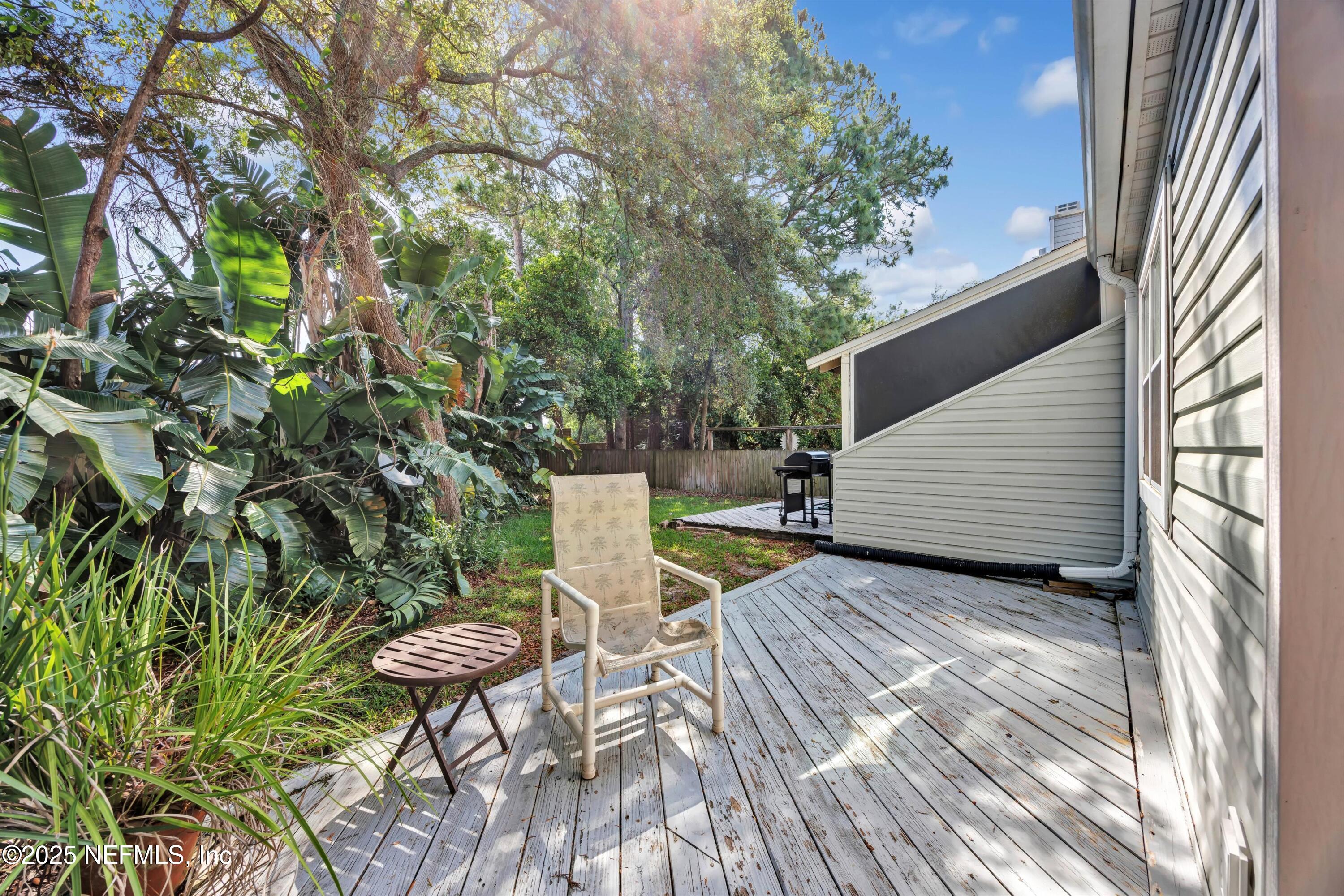 1522 SAND DOLLAR Circle