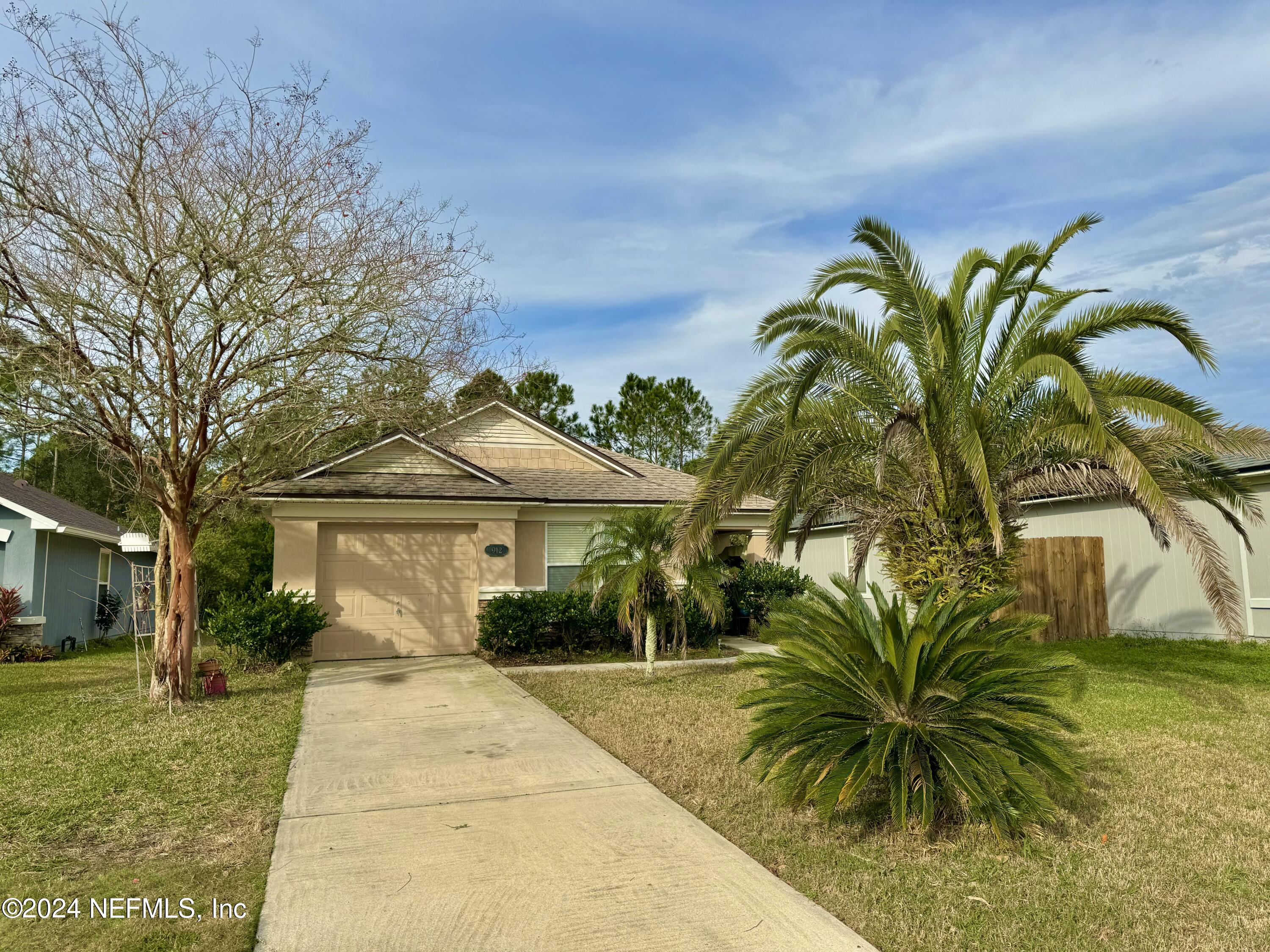 St Augustine, FL home for sale located at 912 Wynfield Circle, St Augustine, FL 32092