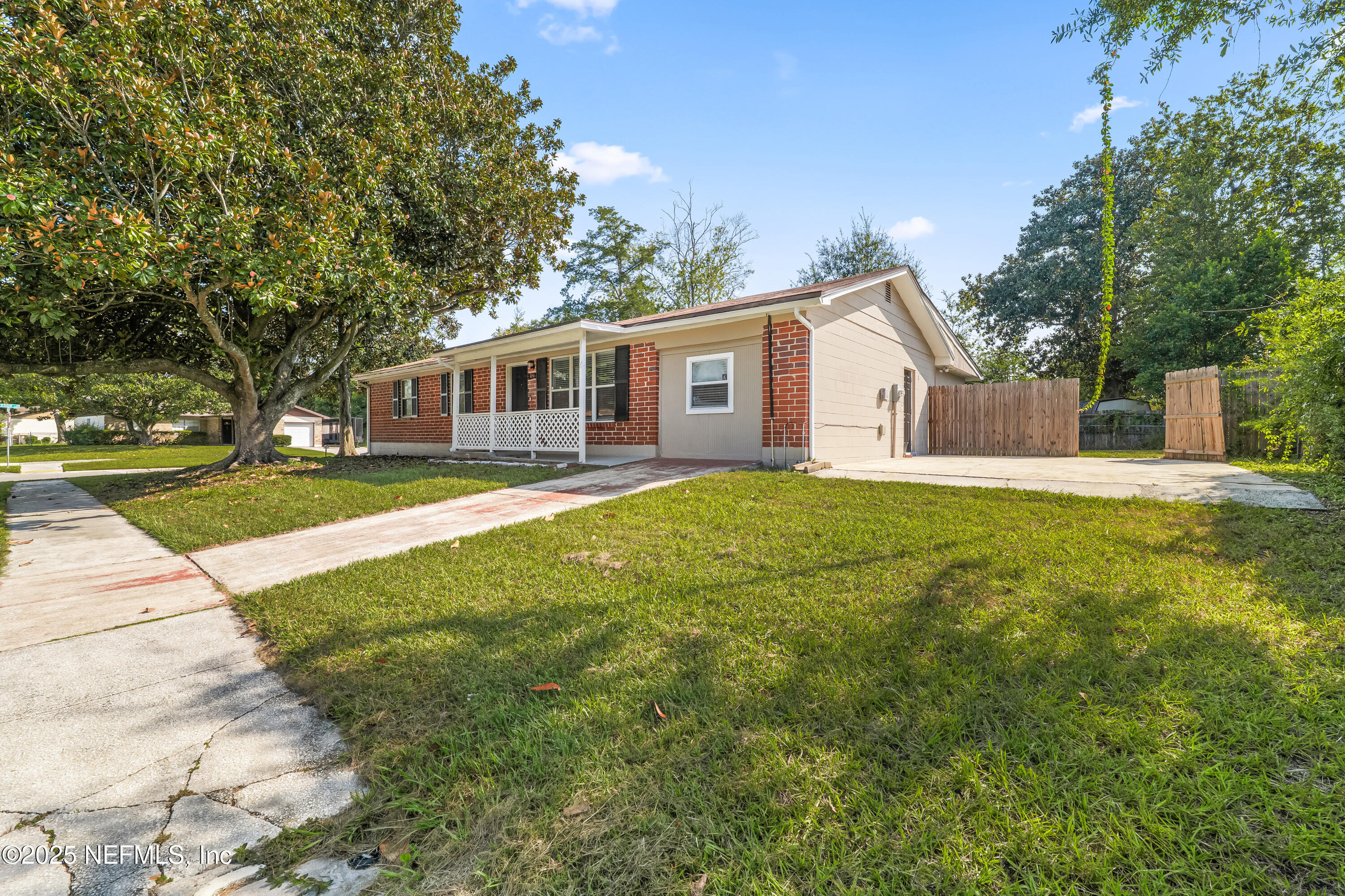 1007 WINSTONIAN WAY Street