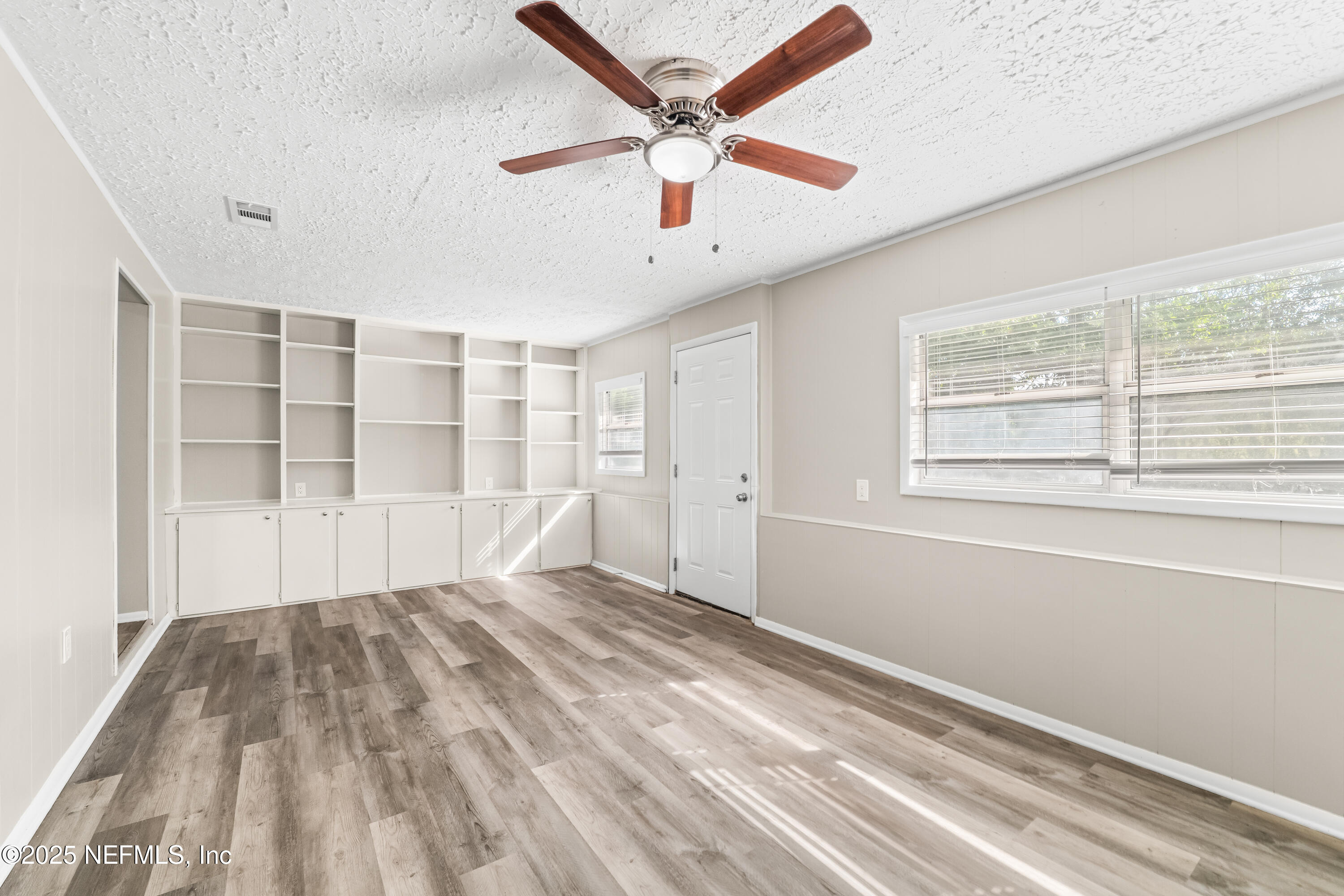 1007 WINSTONIAN WAY Street