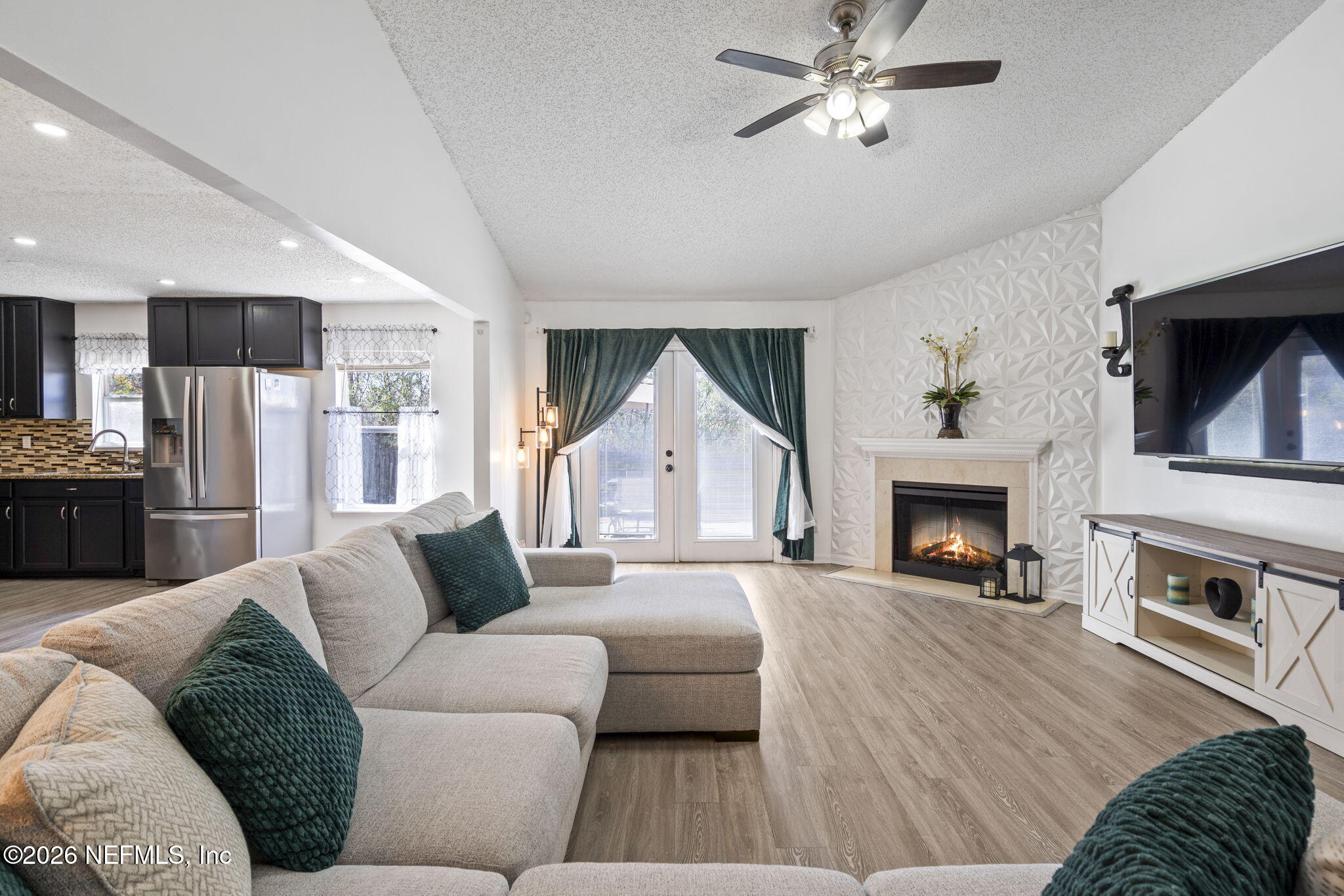 6780 GENTLE OAKS Drive