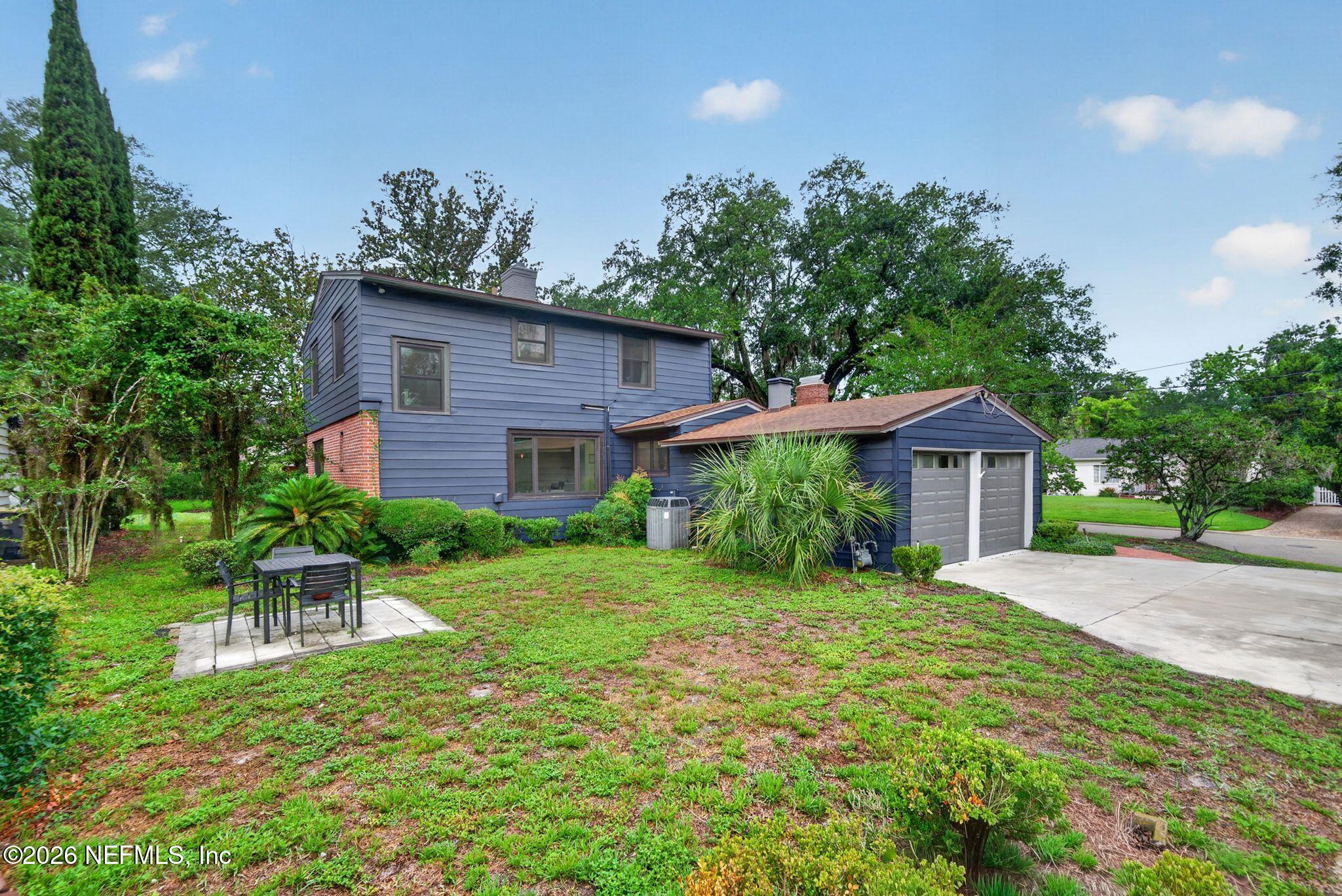 2405 PINERIDGE Road