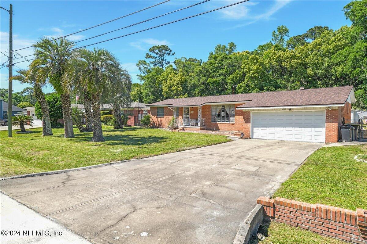 Jacksonville, FL home for sale located at 3525 Clyde Drive, Jacksonville, FL 32208
