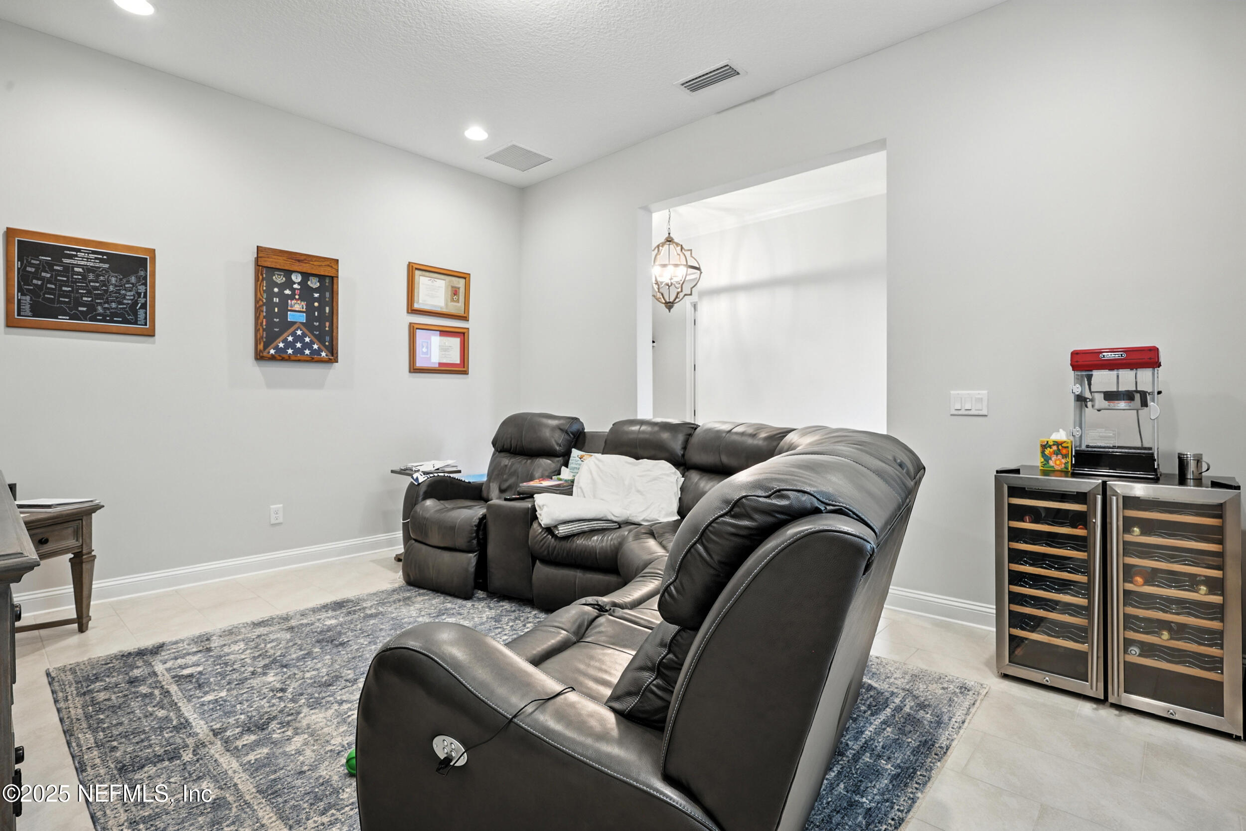 141 TARTAN Court