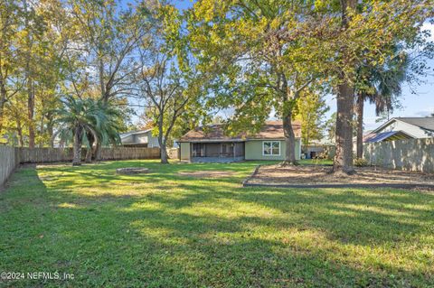 A home in Middleburg