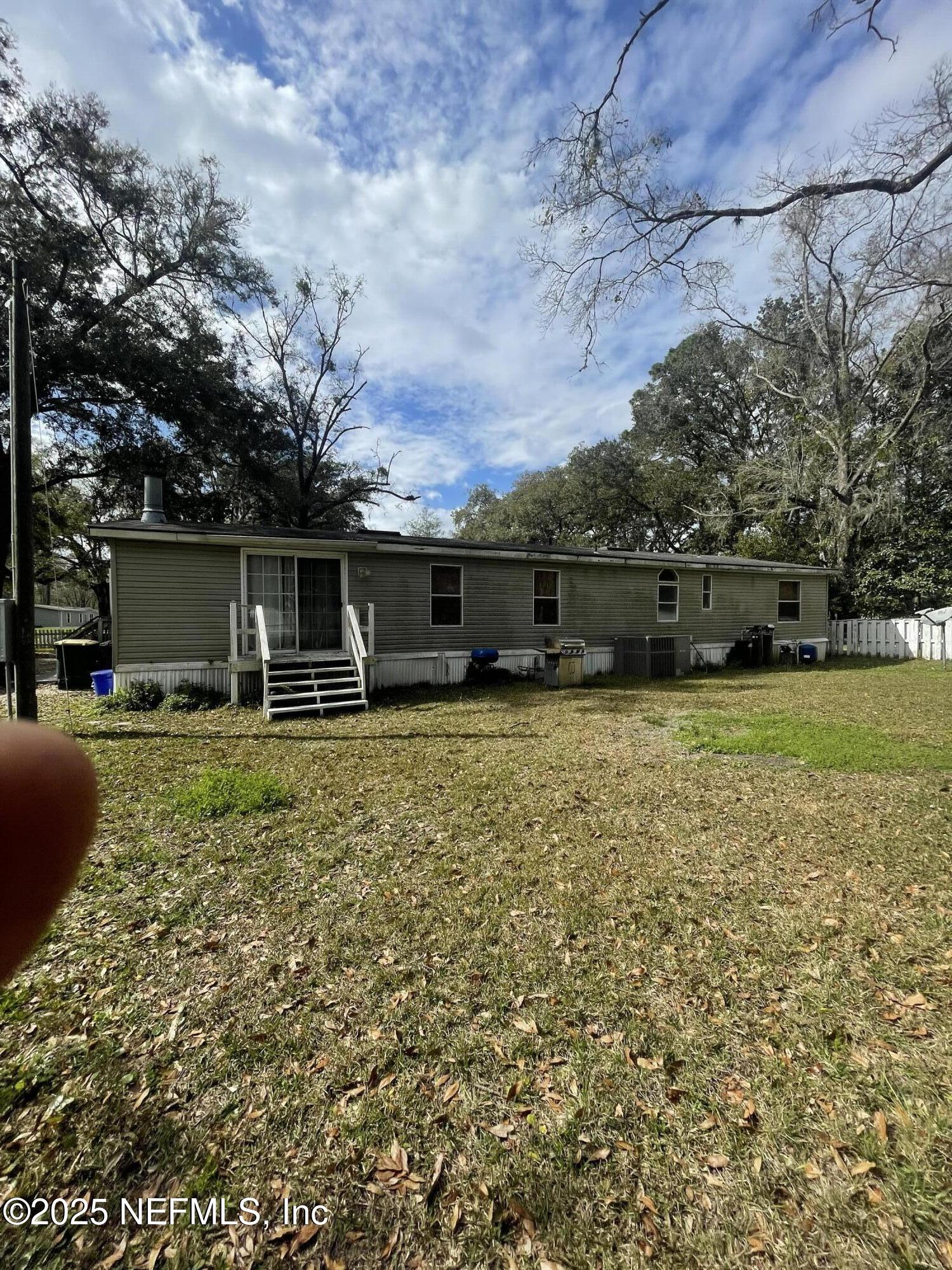 9557 SHELLIE Road