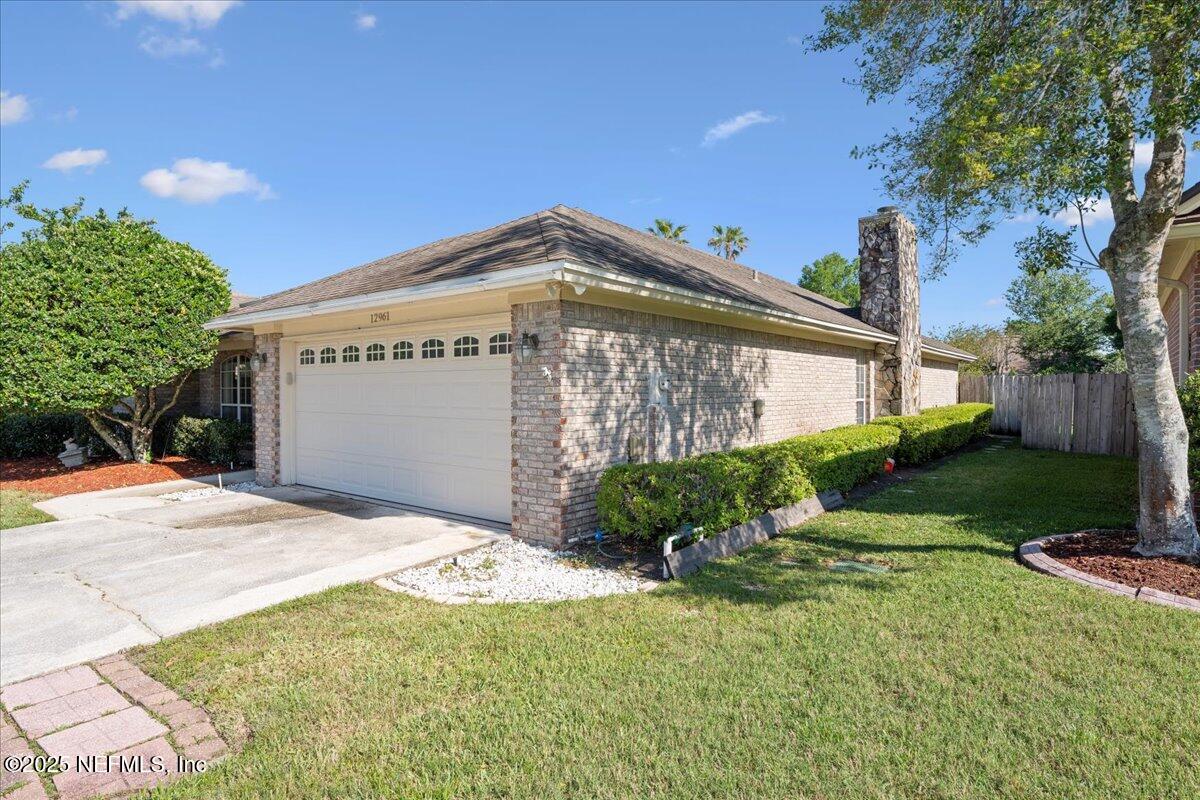 12961 DEEP RIVER Way