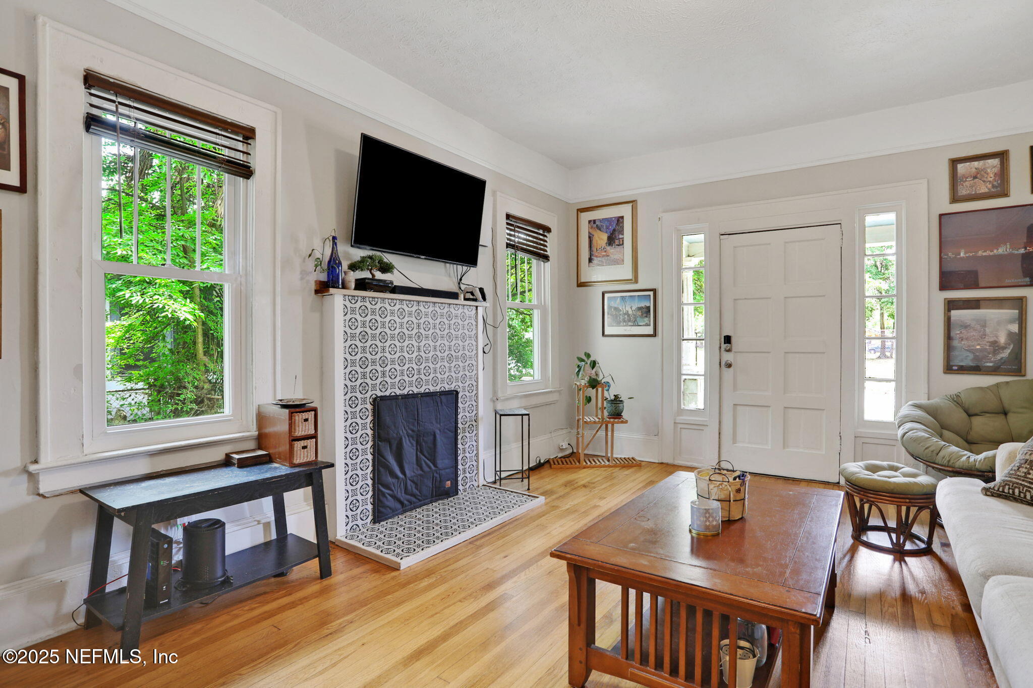 333 E 18TH Street