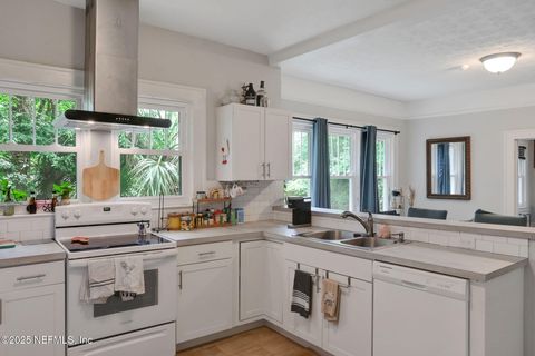 333 E 18TH Street Jacksonville FL 32206