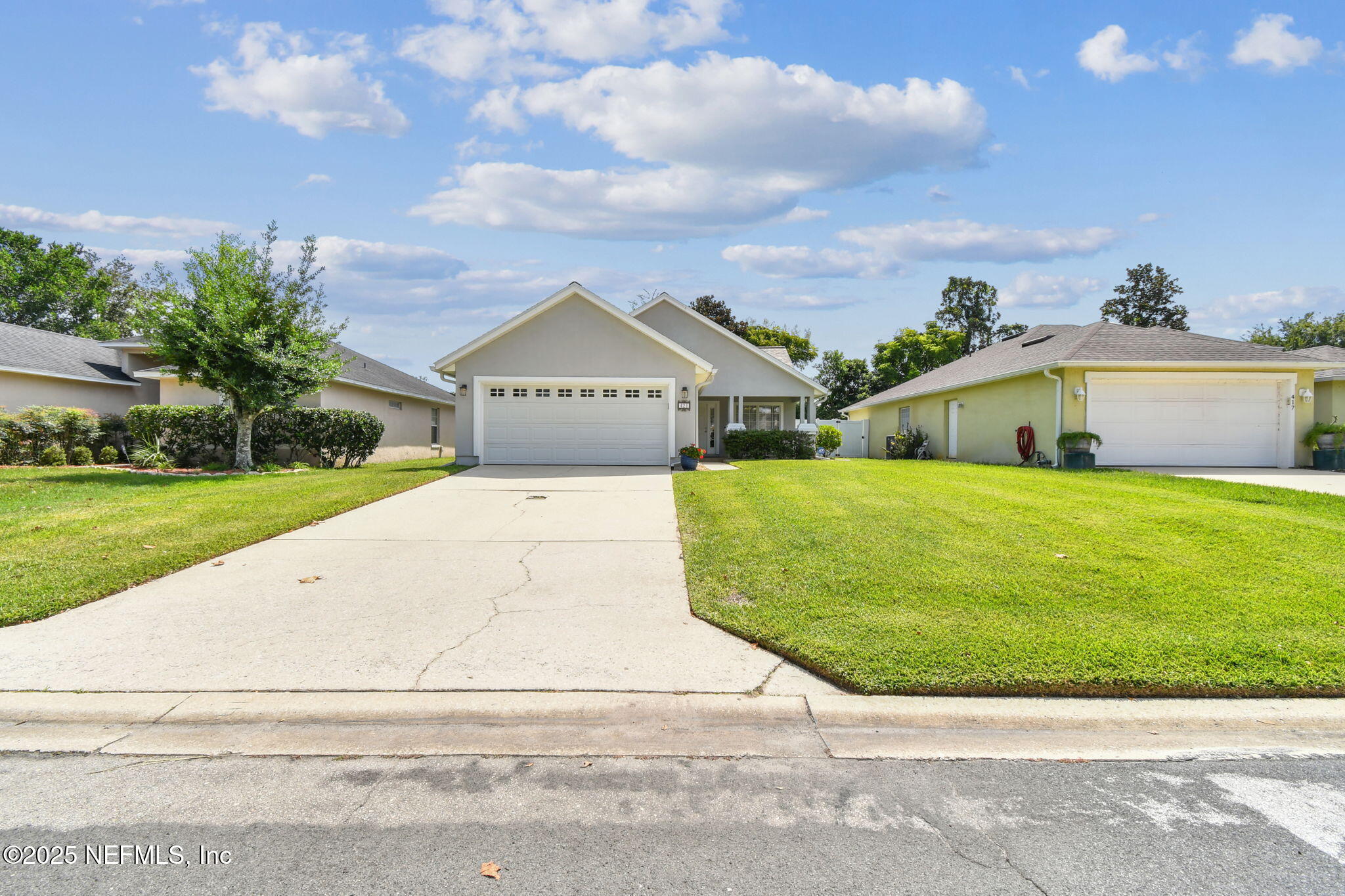 421 CHAMBERLAIN Drive