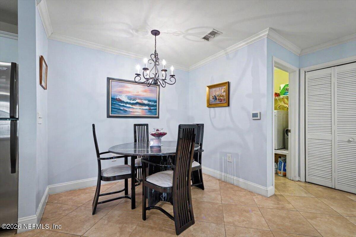 3591 KERNAN Boulevard 301