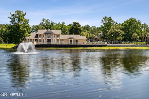 A home in Jacksonville