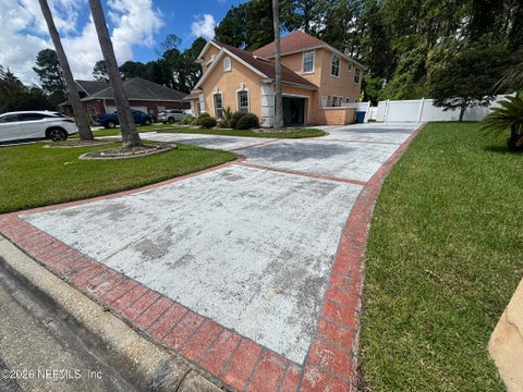 Photo of 4314 BOAT CLUB Drive, Jacksonville, FL 32277 (MLS # 2164471)