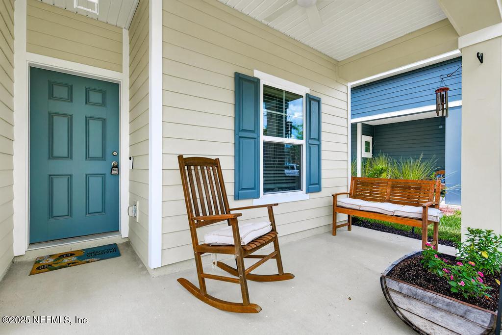 75629 BLACKBIRD Drive