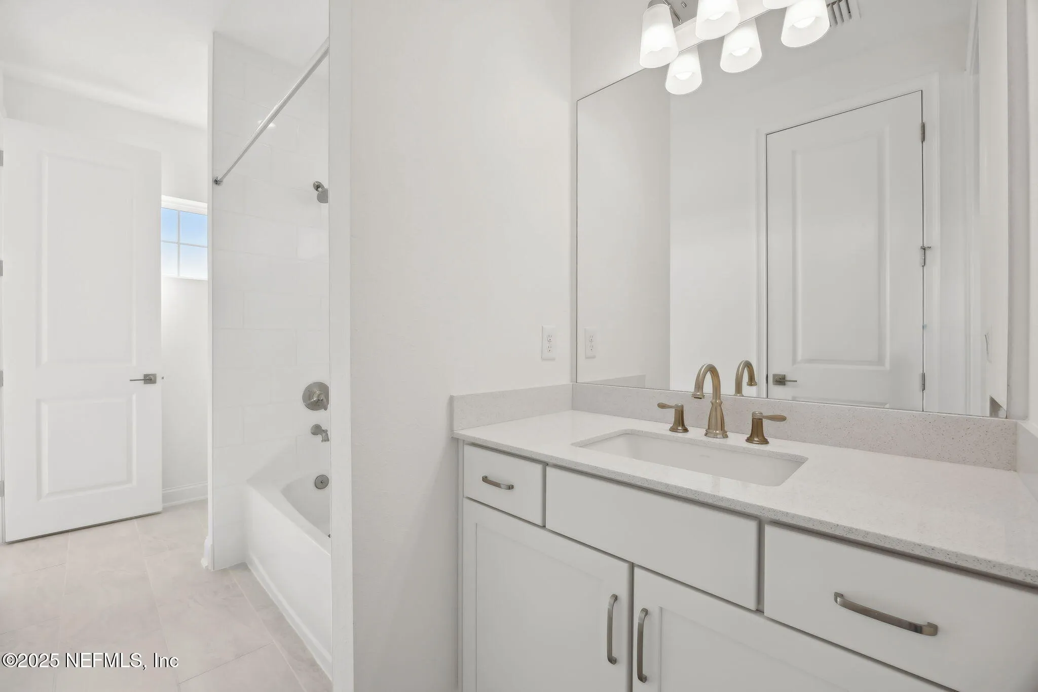 Fernandina Beach, Florida 32034, United States, 4 Bedrooms Bedrooms, ,4 BathroomsBathrooms,Residential,Active,241272