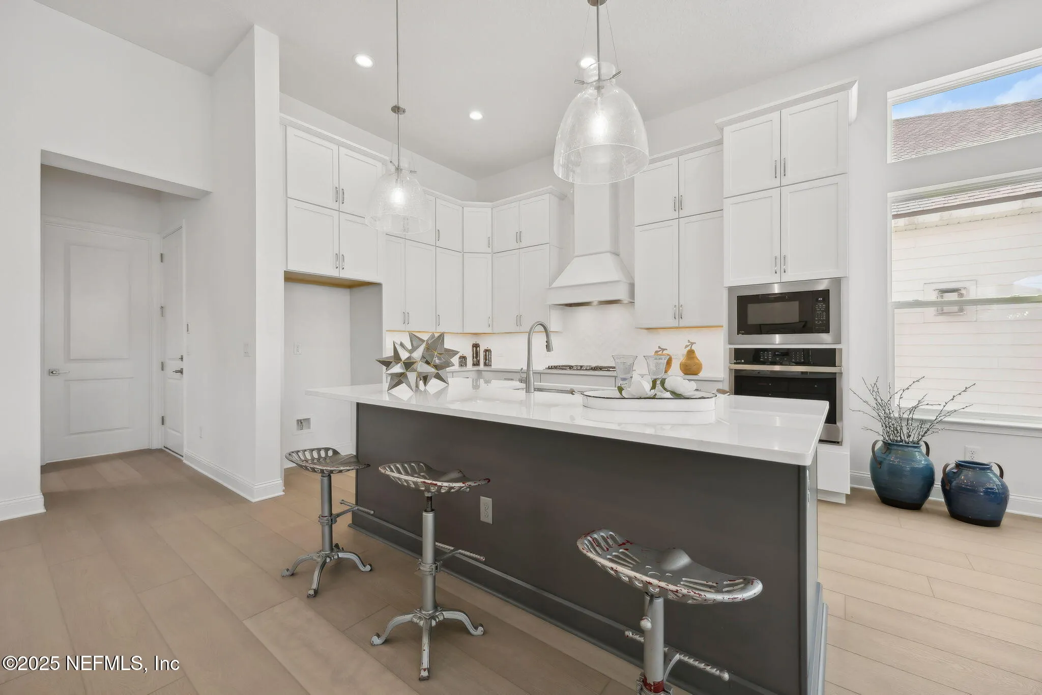 Fernandina Beach, Florida 32034, United States, 4 Bedrooms Bedrooms, ,4 BathroomsBathrooms,Residential,Active,241272