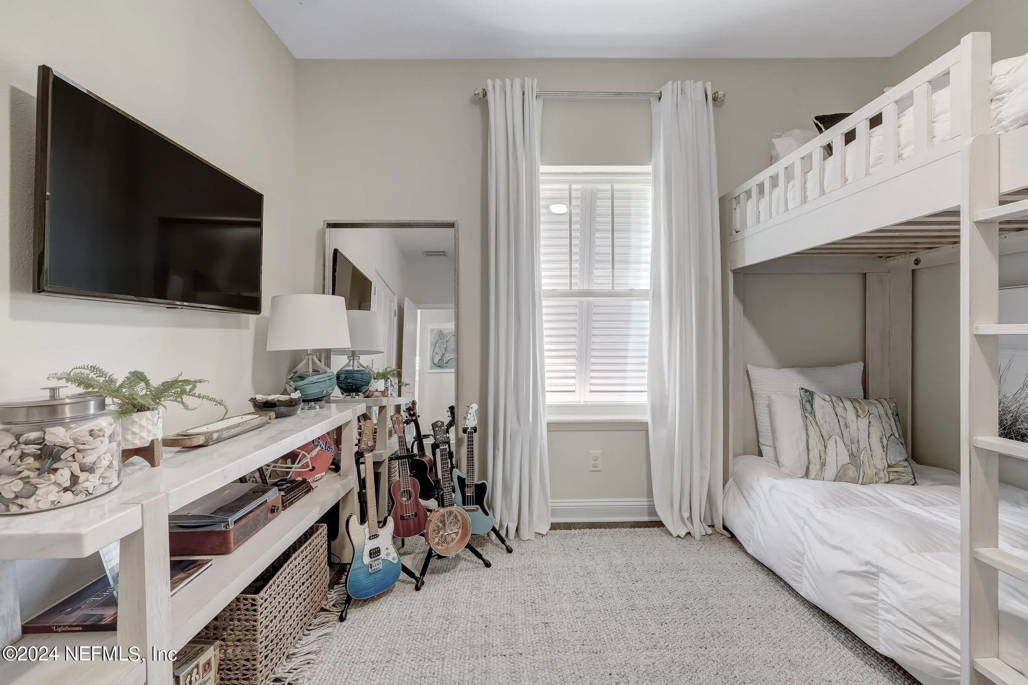 Ponte Vedra, Florida 32081, United States, 4 Bedrooms Bedrooms, ,3 BathroomsBathrooms,Residential,Active,42707