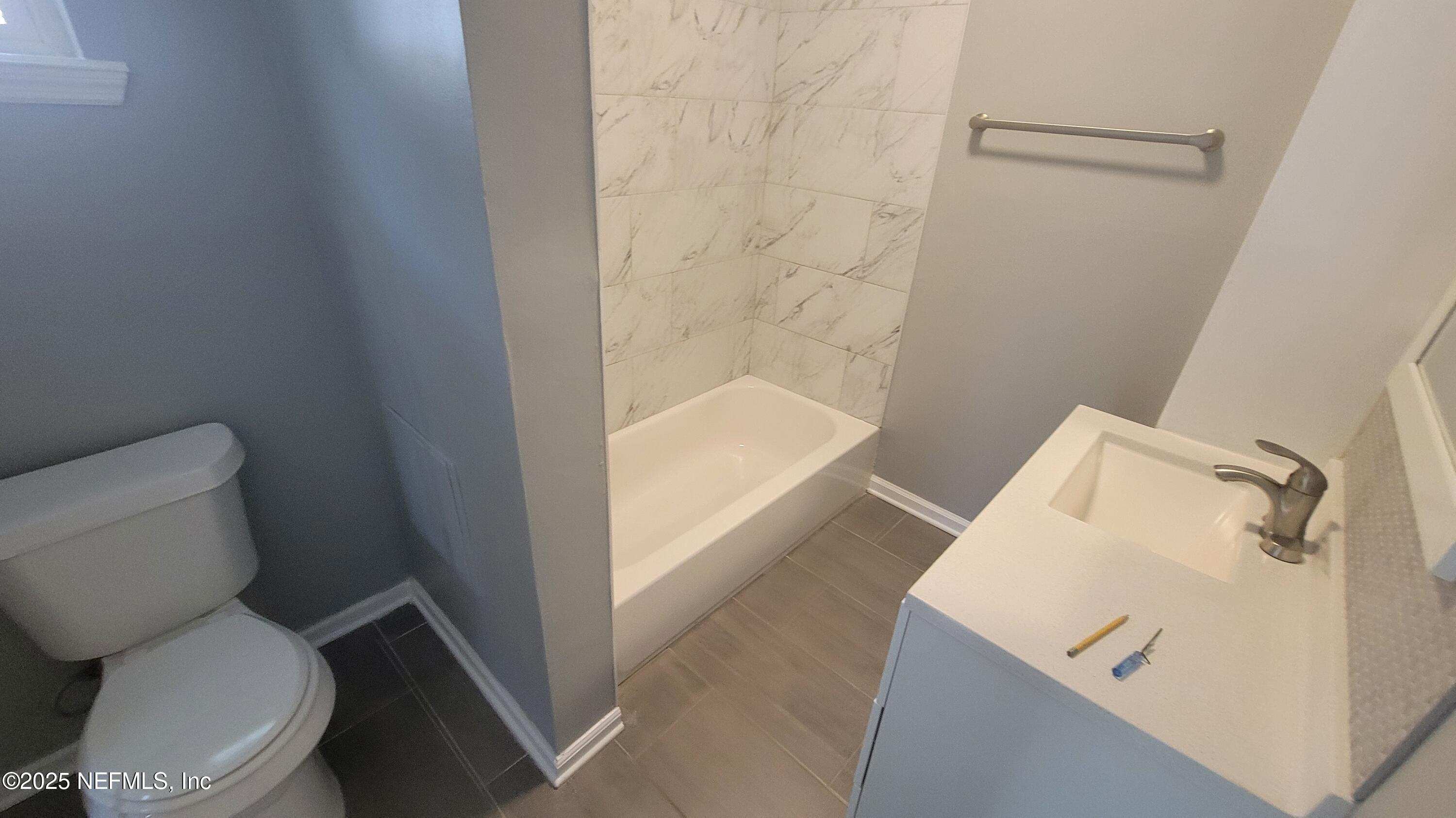 2819 OAK Street PENTHOUSE