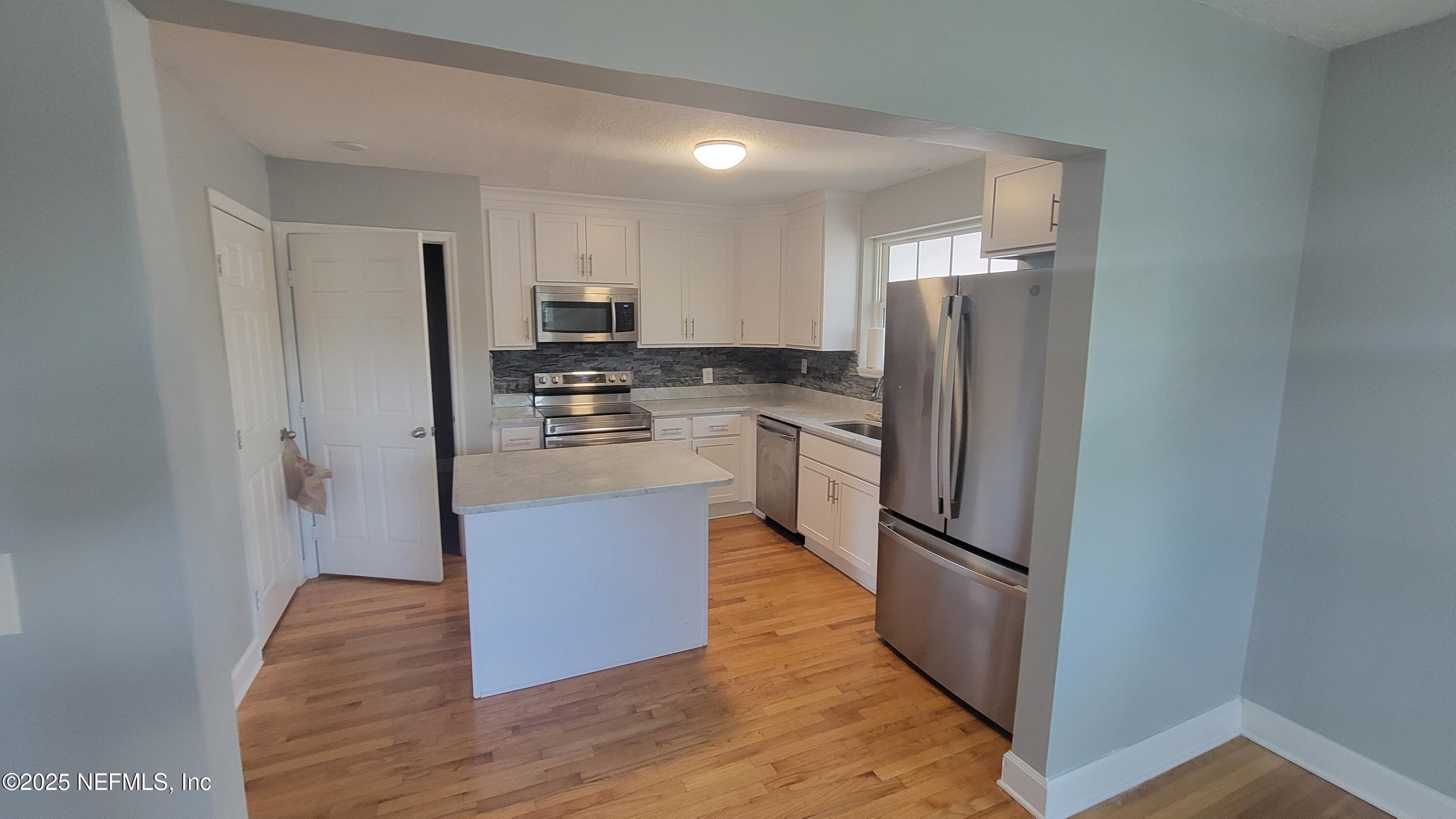 2819 OAK Street PENTHOUSE