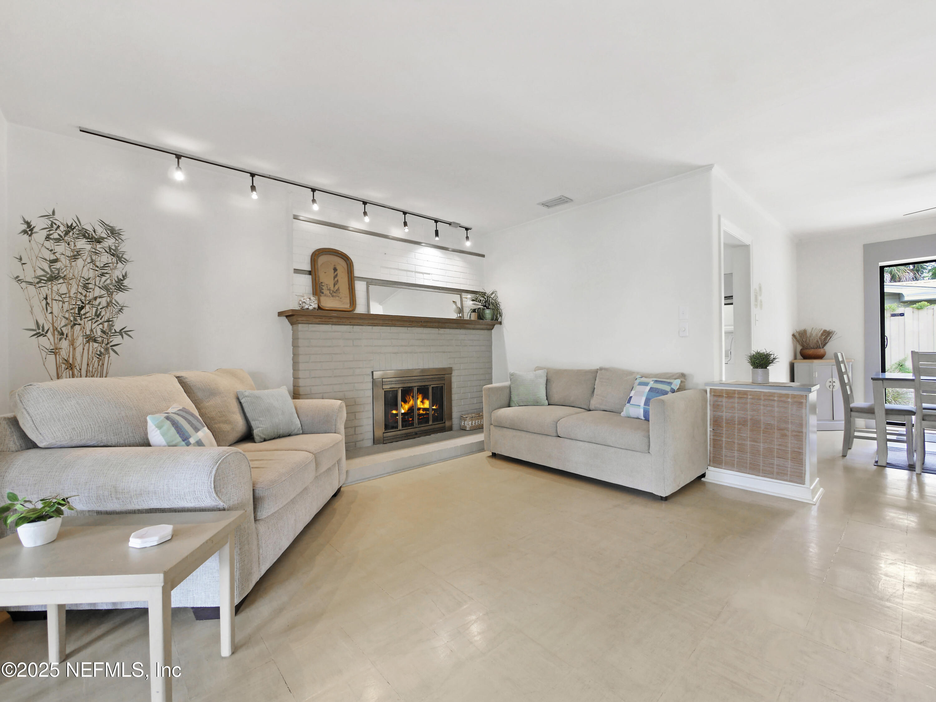 210 FLAGLER Boulevard