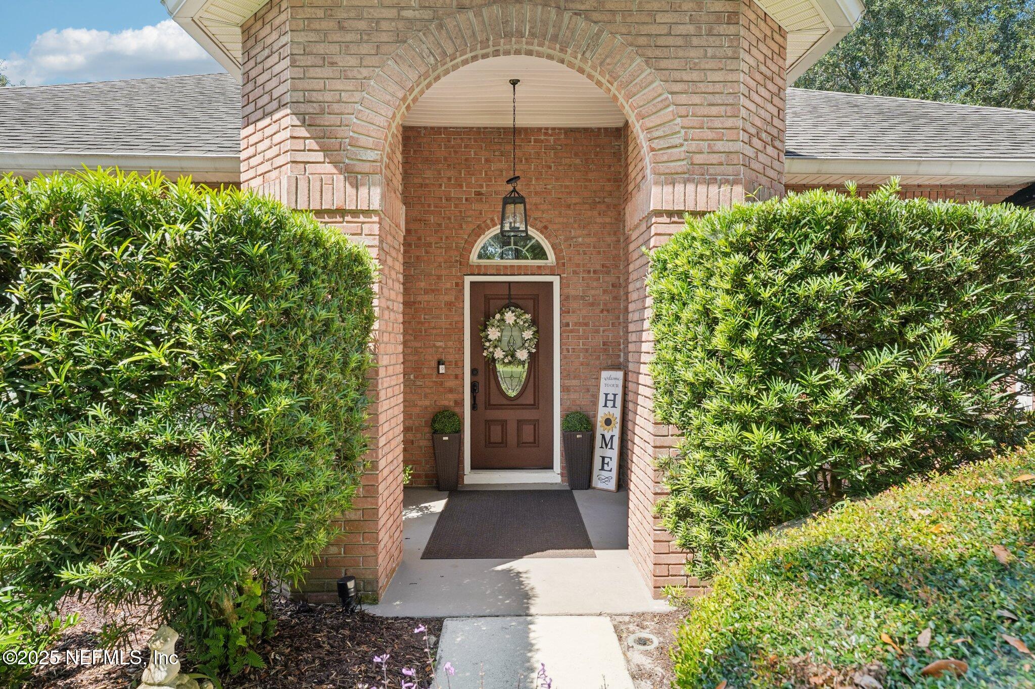 1900 FOX GLOVE Lane