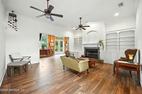 Tiny photo for 1833 KINGS Court, Jacksonville Beach, FL 32250 (MLS # 2102669)