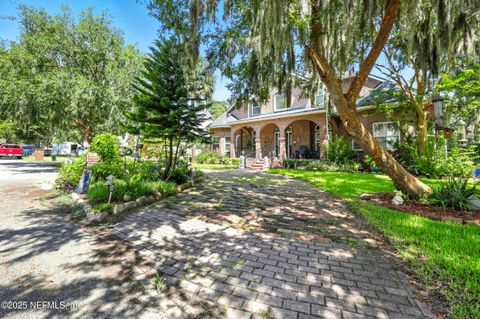 Tiny photo for 1833 KINGS Court, Jacksonville Beach, FL 32250 (MLS # 2102669)