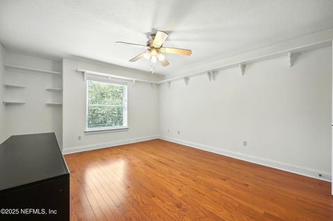 Tiny photo for 1833 KINGS Court, Jacksonville Beach, FL 32250 (MLS # 2102669)