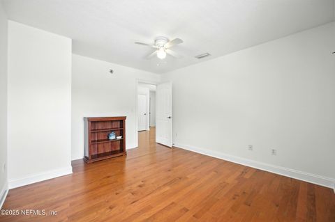 Tiny photo for 1833 KINGS Court, Jacksonville Beach, FL 32250 (MLS # 2102669)