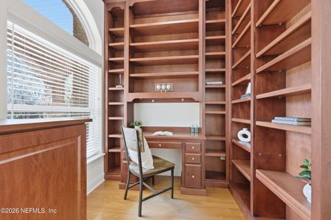 Tiny photo for 1833 KINGS Court, Jacksonville Beach, FL 32250 (MLS # 2102669)