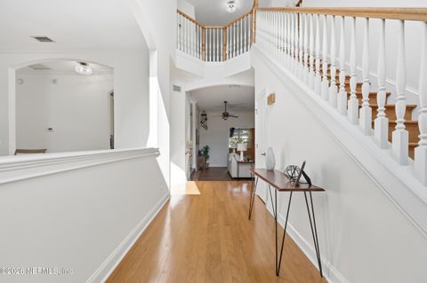 Tiny photo for 1833 KINGS Court, Jacksonville Beach, FL 32250 (MLS # 2102669)