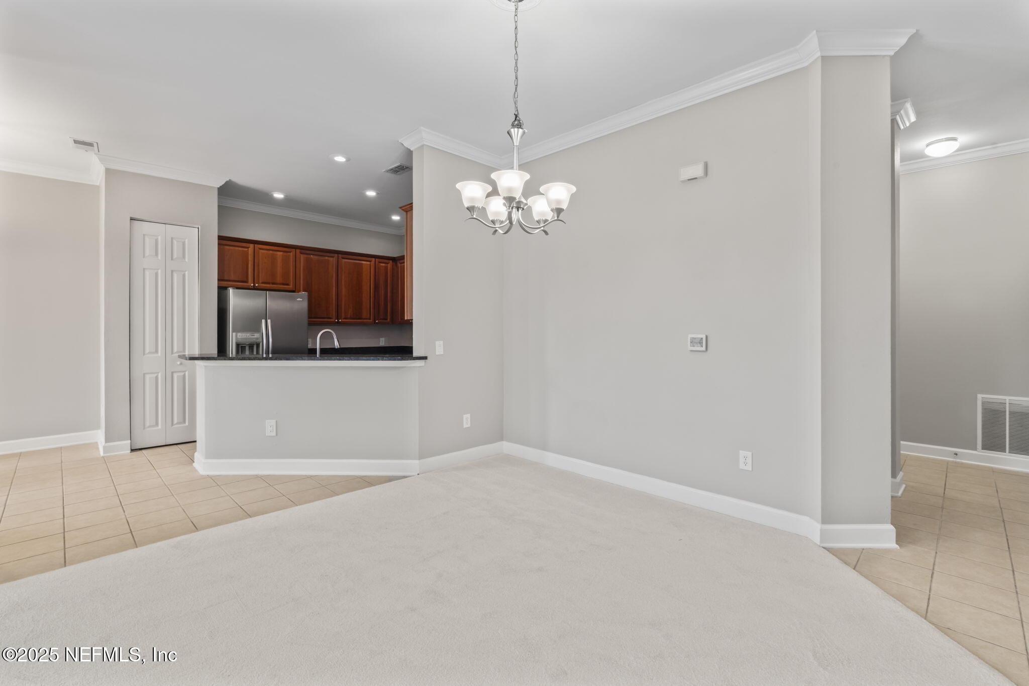 2017 POND RIDGE Court 1003