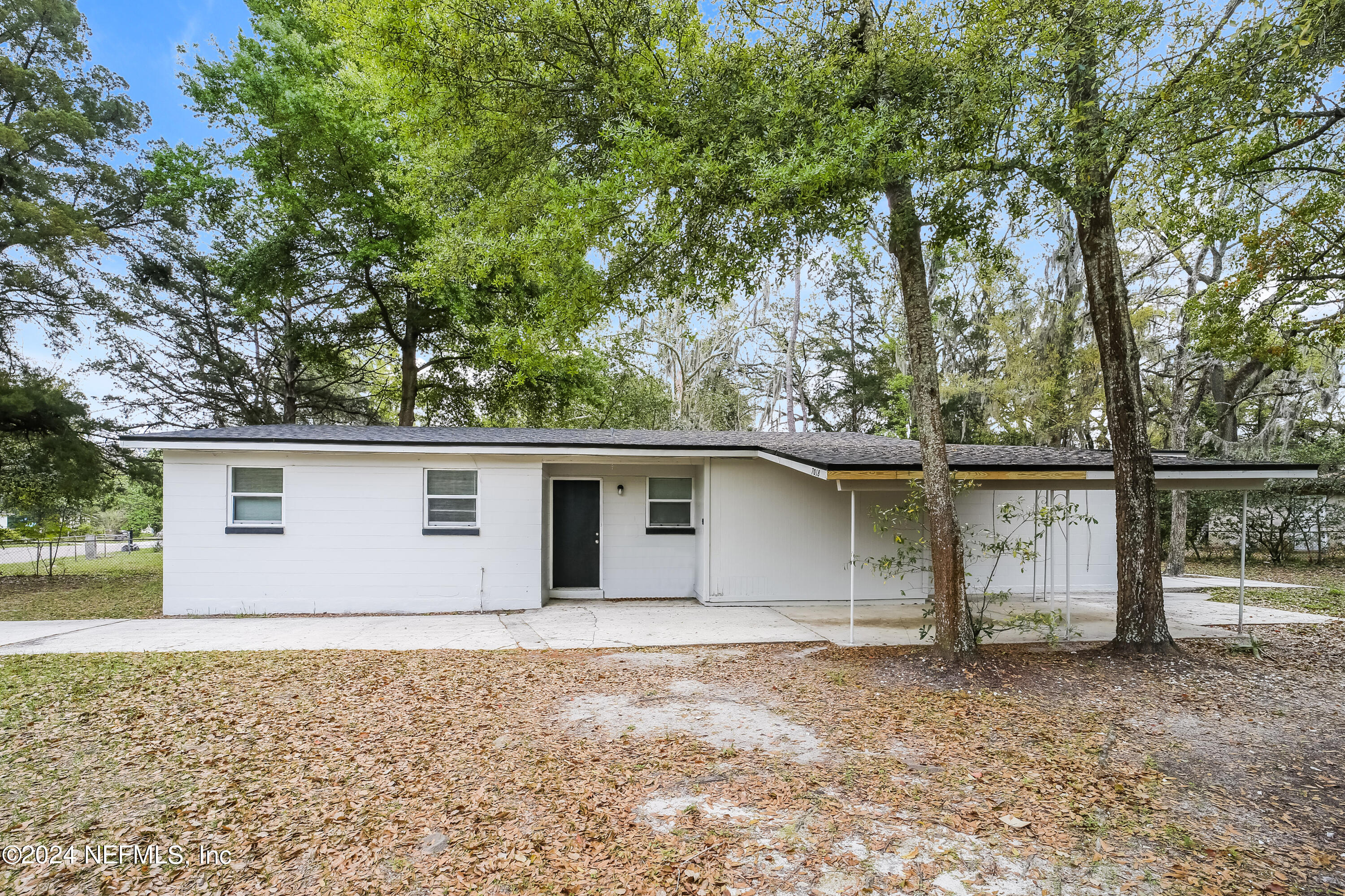 Jacksonville, FL home for sale located at 7018 Miss Muffet Lane S, Jacksonville, FL 32210