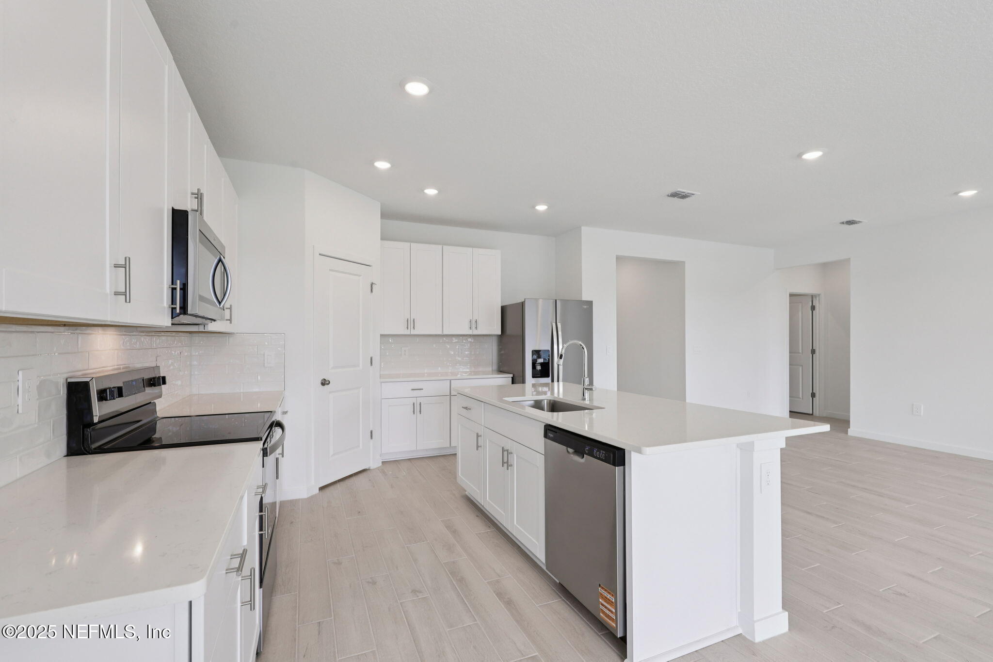 7454 EVERETT FOREST Drive