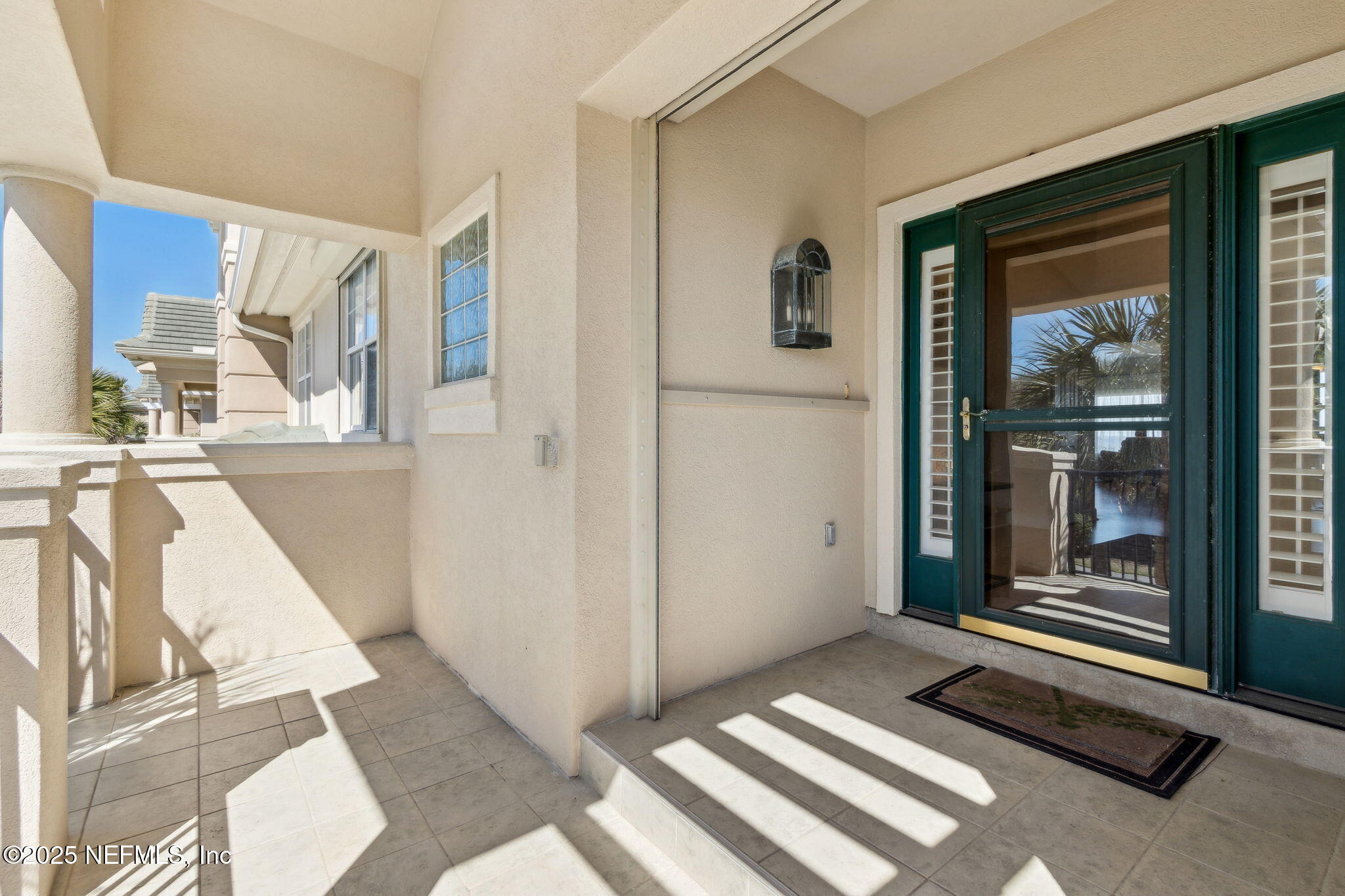 5242 SEA CHASE Drive 5
