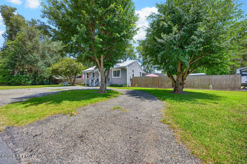4075 SUNRISE FARMS Road