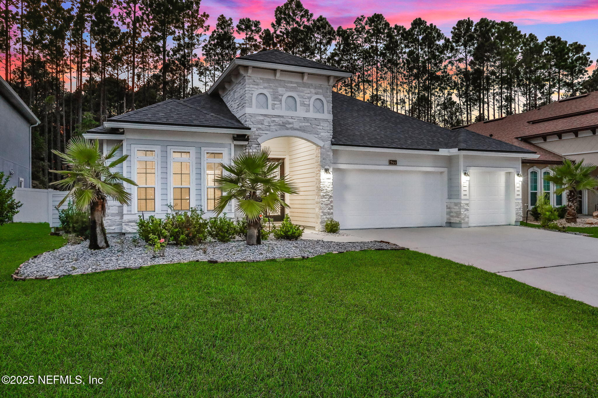 944 LAUREL VALLEY Drive