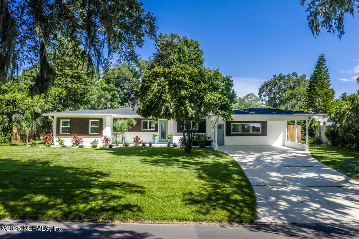 1901 TANGLEWOOD Road