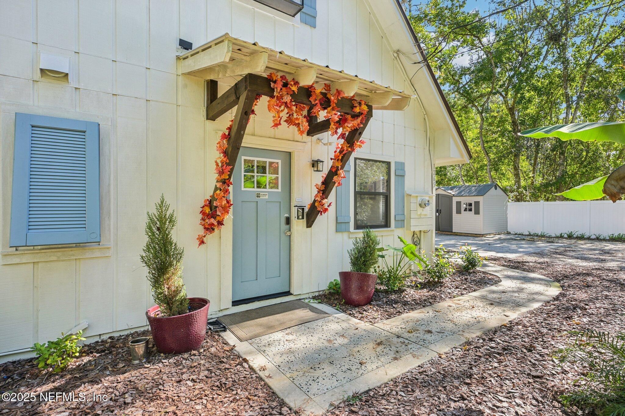 1265 WHISPERING PINES Road