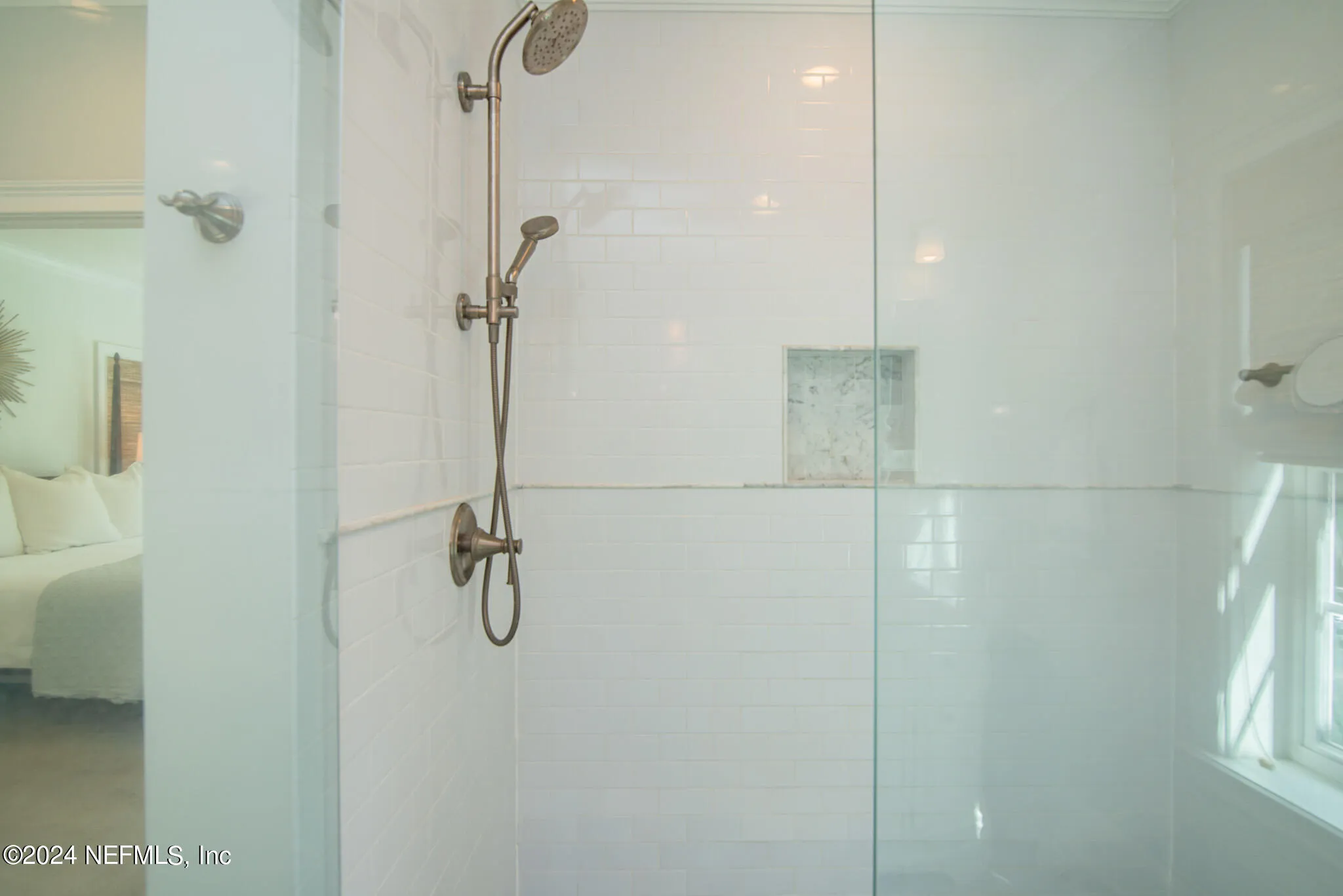 Jacksonville, Florida 32205, United States, 4 Bedrooms Bedrooms, ,4 BathroomsBathrooms,Residential,Pending,40520