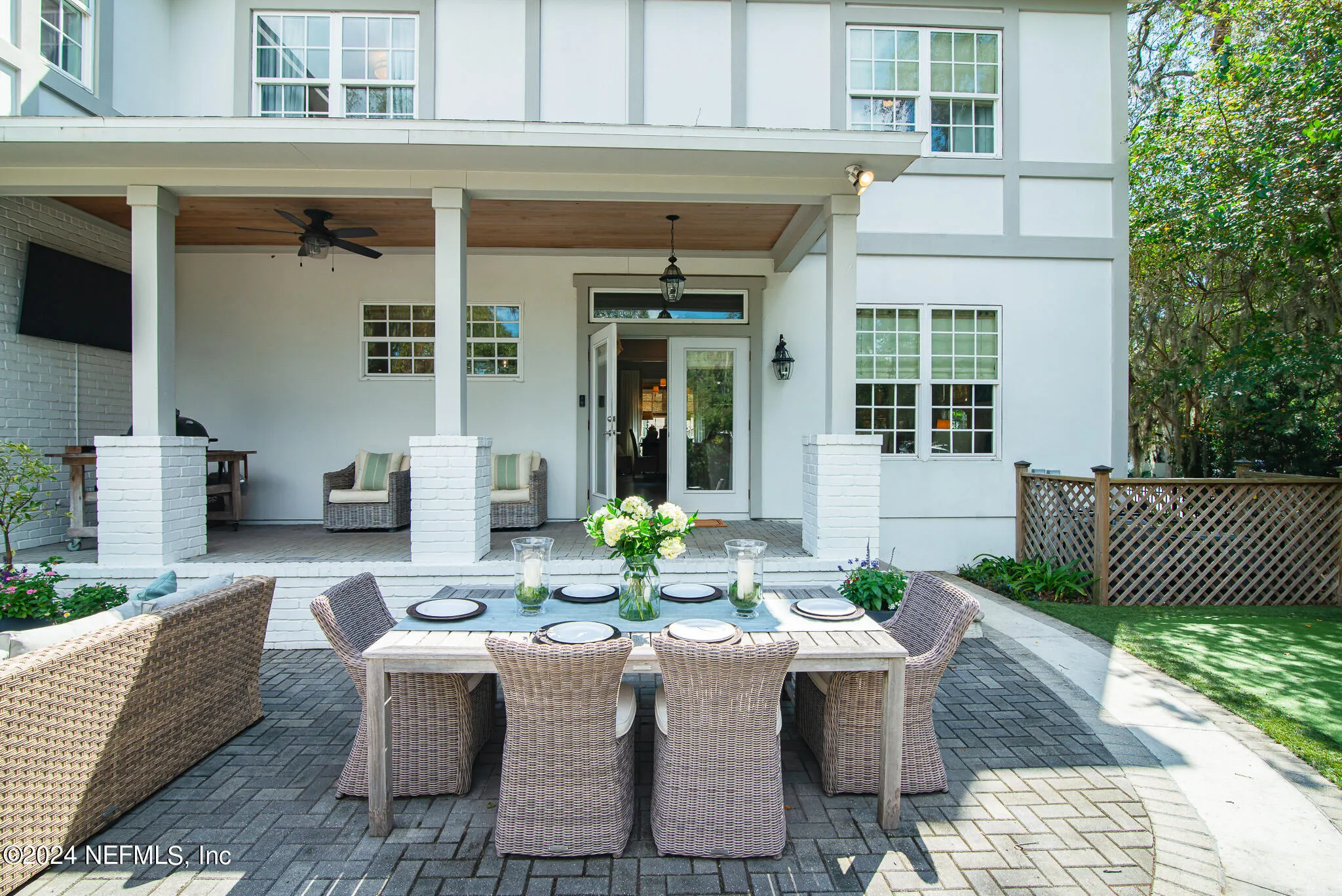 Jacksonville, Florida 32205, United States, 4 Bedrooms Bedrooms, ,4 BathroomsBathrooms,Residential,Pending,40520